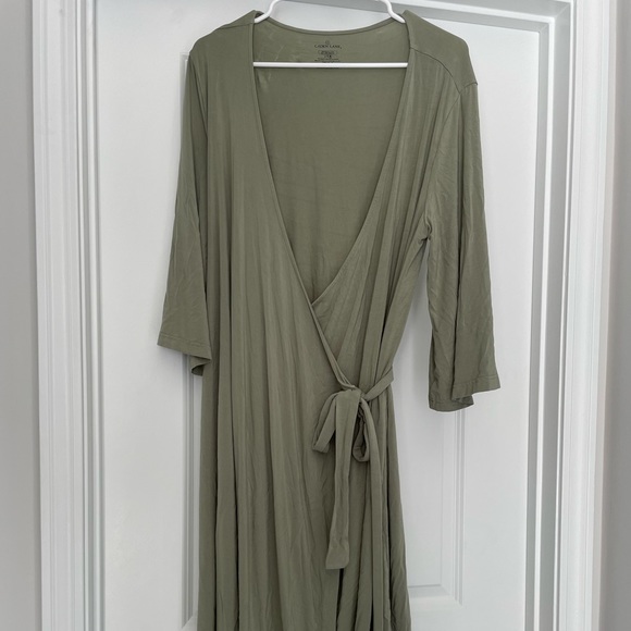 Caden Lane Other - Caden Lane Maternity Robe